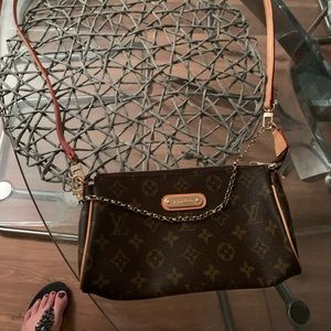 Lv purse